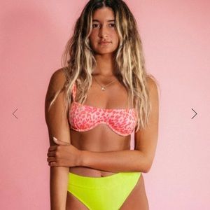 Billabong Lei Low Olivia Underwired Bikini Top - Small